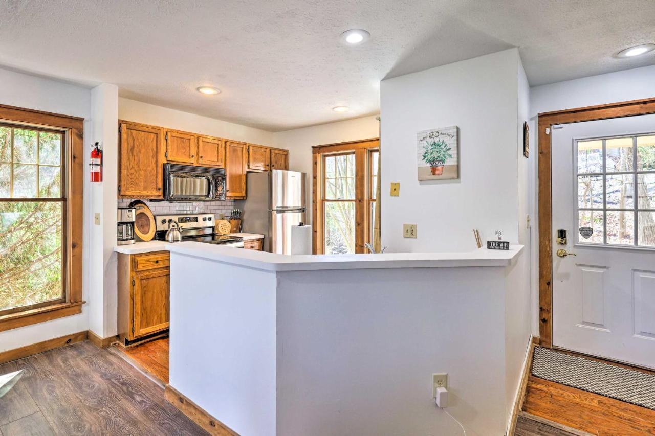 Pocono Retreat, 1 Mi To State Park And Ski Access! Tannersville Exterior foto